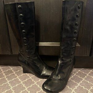 Wedge Ferra Giacomo Black Patent Button Boots - Size 6-6.5
